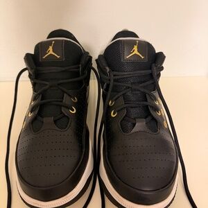 Gently used, Nike Air, Black sneakers, 6.5Y